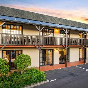 Knights Inn